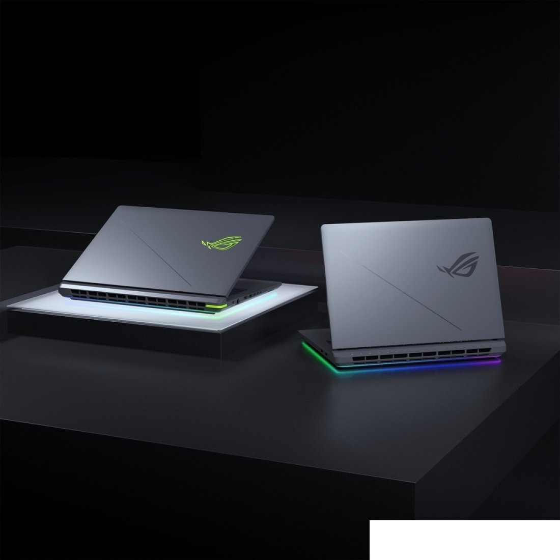 Игровой ноутбук ASUS ROG Strix G18 2025 G815LW-S9171 Win 11 Pro